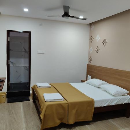 Hotel Nandan Residency Mysuru Zewnętrze zdjęcie